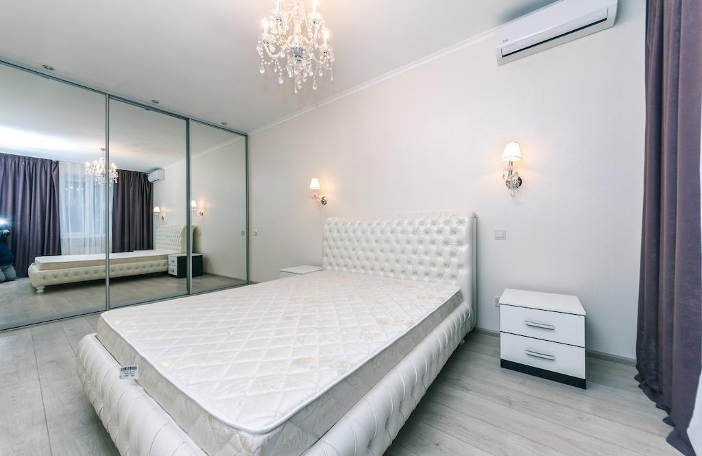 Luxcenterapartment Kyiv Quarto foto